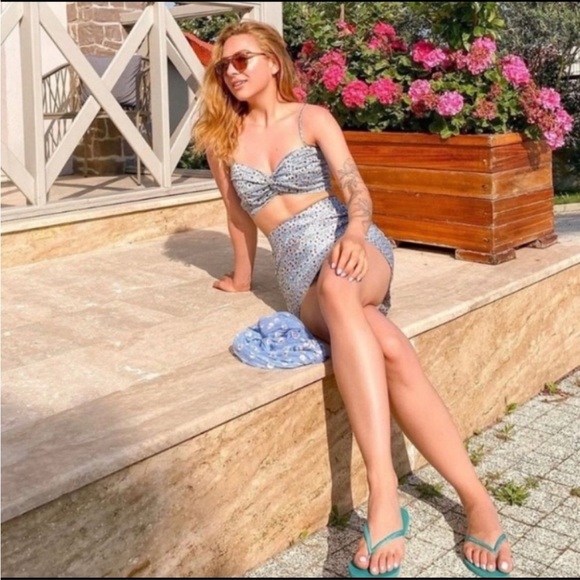 Zara floral crop top BNWT - Picture 2 of 7